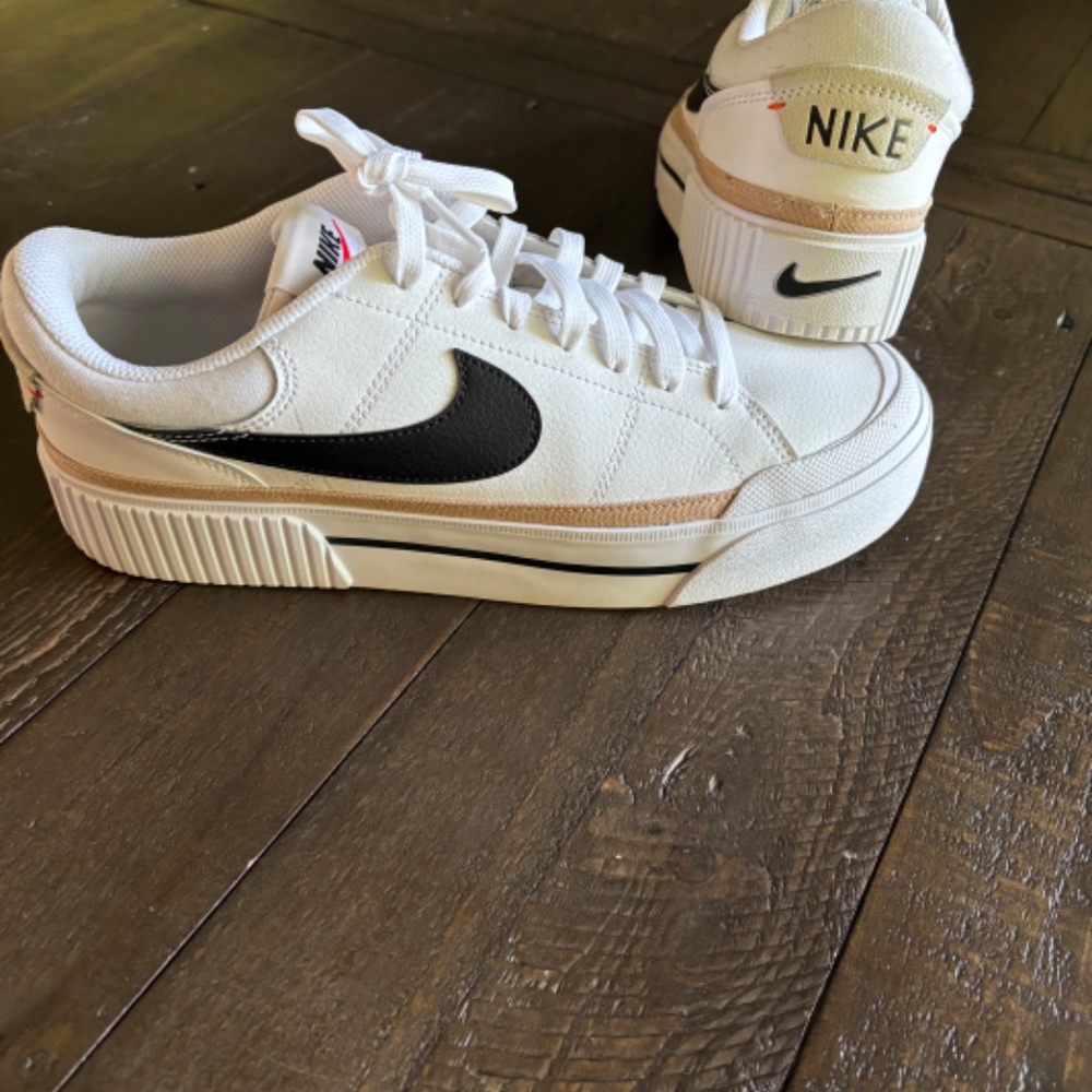 Nike Women’s White Sneakers with Black Swoosh and Beige Accent - Picture 2 of 3